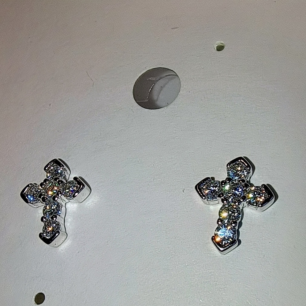Elegant Silver Cross Earrings Moissanite - Picture 7 of 16